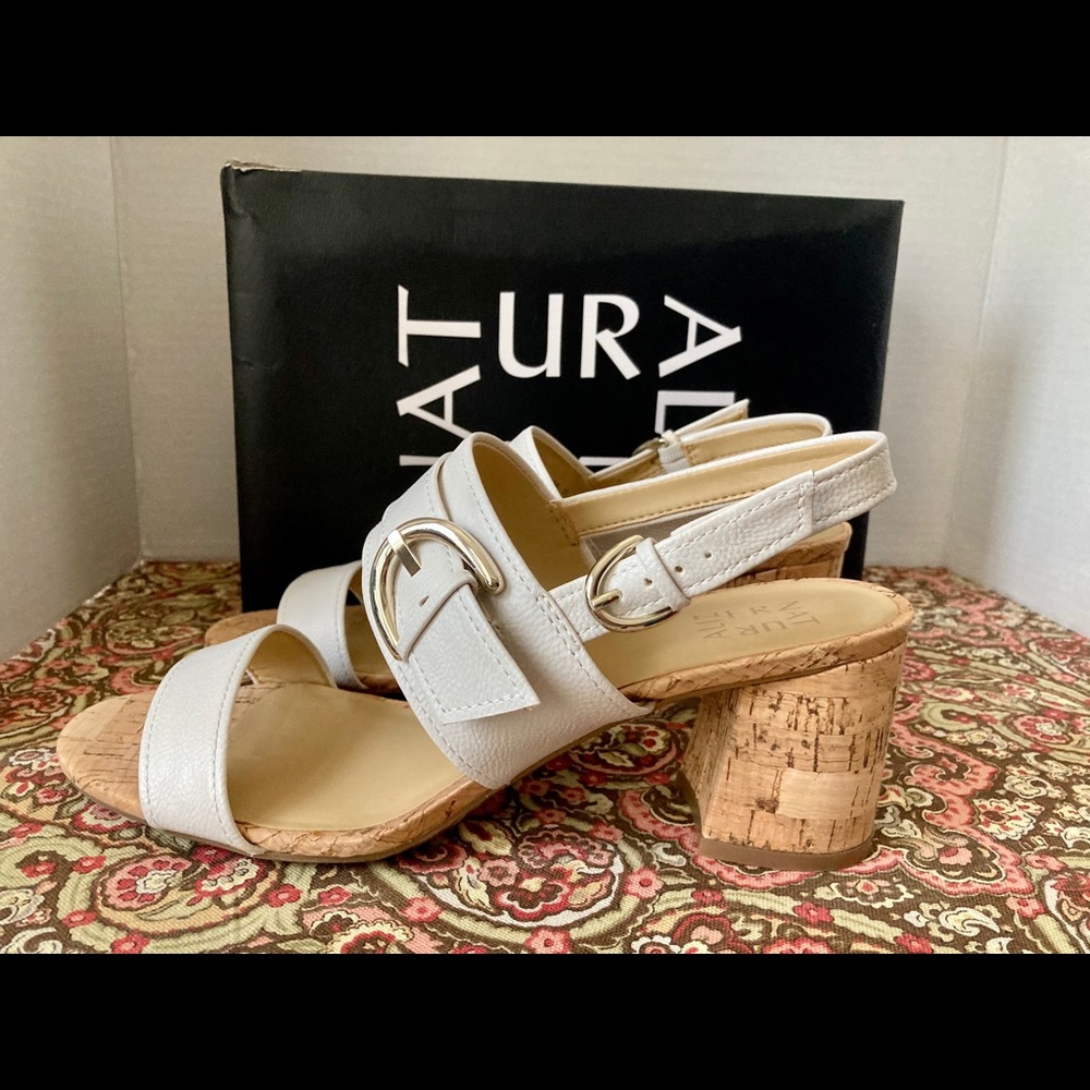 Kaylee Naturalizer sandals